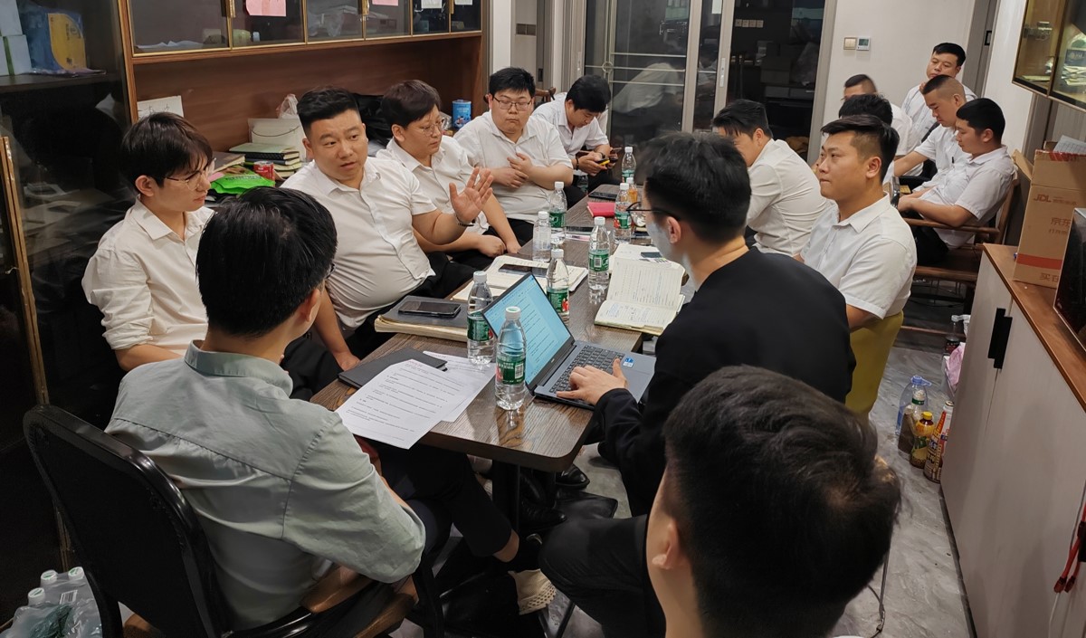 美御團(tuán)隊(duì)赴武漢磐康年華做品牌戰(zhàn)略項(xiàng)目啟動(dòng)會(huì)及市場(chǎng)調(diào)研